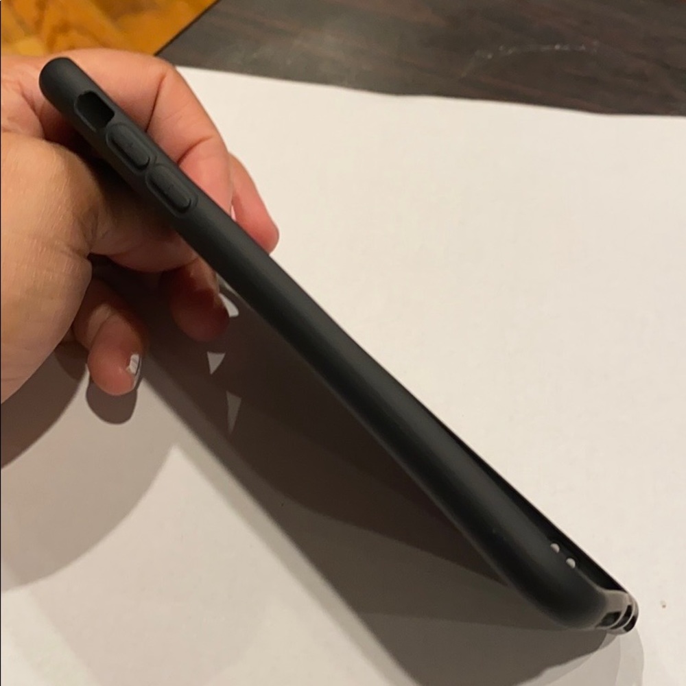 iPhone 11 Pro Case - Picture 2 of 4